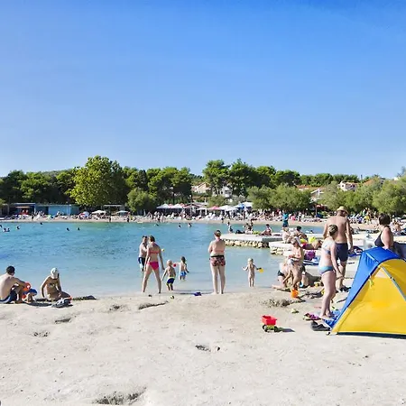 Plava Plaza Daniela * Vodice