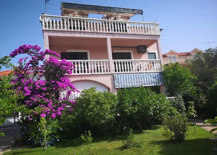 Apartments Plava Plaza Daniela * فوديس