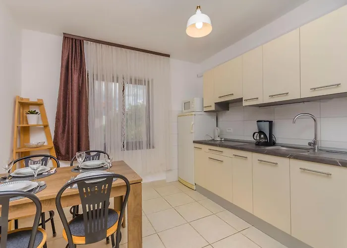 Apartments Plava Plaza Daniela فوديس