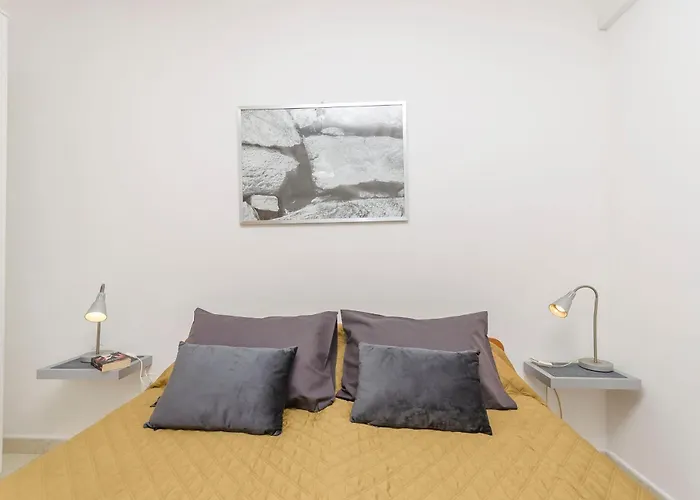 شقة Apartments Plava Plaza Daniela *