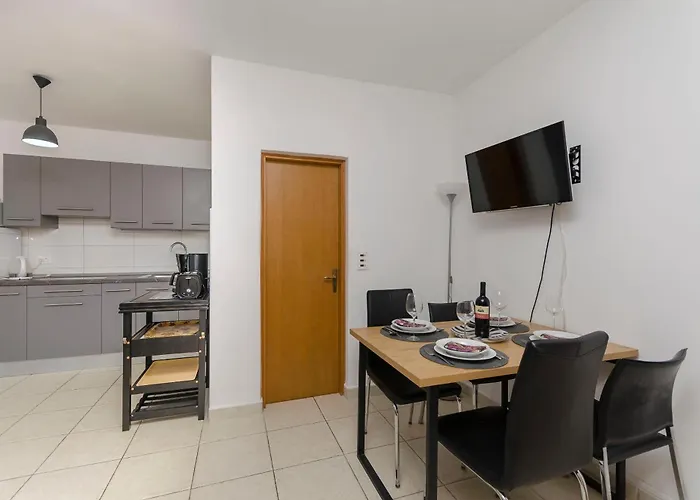 Apartments Plava Plaza Daniela فوديس