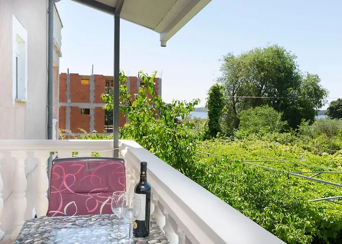 Apartments Plava Plaza Daniela 沃迪切