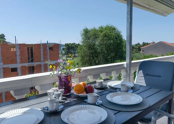 Apartments Plava Plaza Daniela