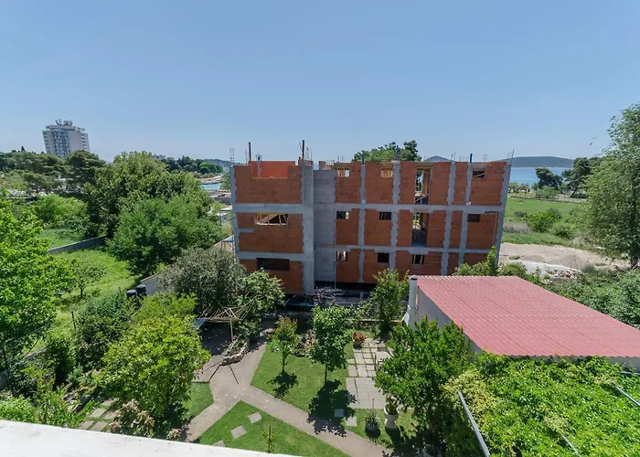 Apartments Plava Plaza Daniela *